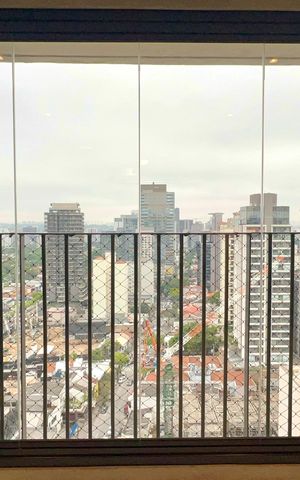 Apartamento à venda com 82m², 2 quartos e 1 vaga Apartamento à venda com 82m², 2 quartos e 1 vagaVaranda
