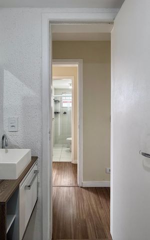 Apartamento para alugar com 50m², 2 quartos e 1 vaga Apartamento para alugar com 50m², 2 quartos e 1 vagaBanheiro Suíte