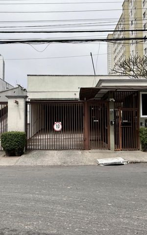 Apartamento para alugar com 50m², 2 quartos e 1 vaga Apartamento para alugar com 50m², 2 quartos e 1 vagaFachada