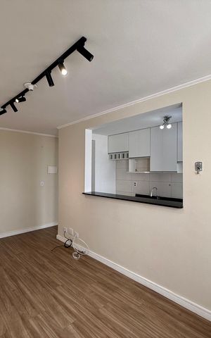 Apartamento para alugar com 50m², 2 quartos e 1 vaga Apartamento para alugar com 50m², 2 quartos e 1 vagaSala