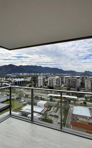 Apartamento para alugar com 130m², 3 quartos e 2 vagas Apartamento para alugar com 130m², 3 quartos e 2 vagasVaranda