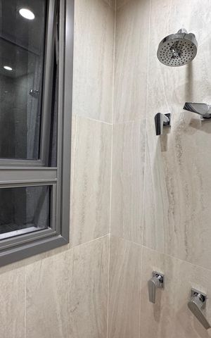 Apartamento para alugar com 130m², 3 quartos e 2 vagas Apartamento para alugar com 130m², 3 quartos e 2 vagasSuíte 2 - Banheiro