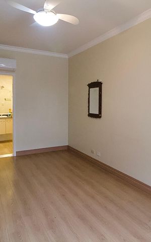 Apartamento à venda com 200m², 3 quartos e 2 vagas Apartamento à venda com 200m², 3 quartos e 2 vagasQuarto Suíte