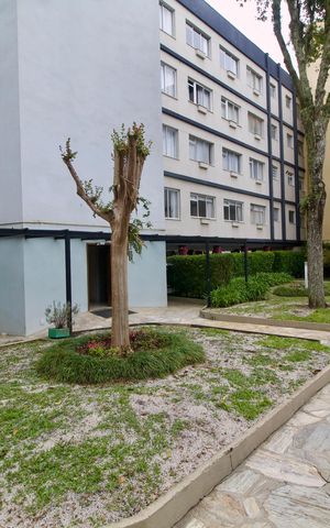 Apartamento à venda com 200m², 3 quartos e 2 vagas Apartamento à venda com 200m², 3 quartos e 2 vagasÁrea comum - Jardim