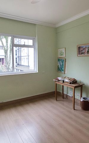 Apartamento à venda com 200m², 3 quartos e 2 vagas Apartamento à venda com 200m², 3 quartos e 2 vagasQuarto 3