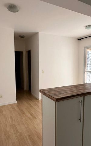 Apartamento para alugar com 49m², 2 quartos e 1 vaga Apartamento para alugar com 49m², 2 quartos e 1 vagaSala/Cozinha