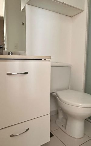 Apartamento para alugar com 49m², 2 quartos e 1 vaga Apartamento para alugar com 49m², 2 quartos e 1 vagaBanheiro