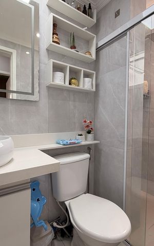 Apartamento à venda com 54m², 2 quartos e 1 vagaBanheiro Social