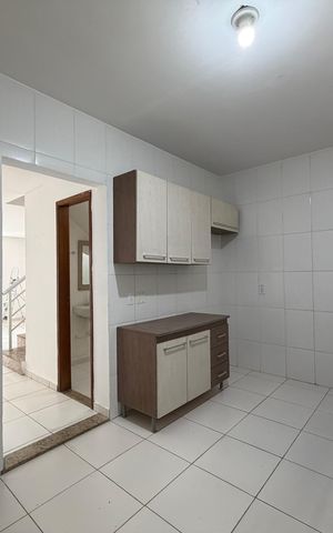 Casa de condomínio para alugar com 130m², 3 quartos e 1 vaga Casa de condomínio para alugar com 130m², 3 quartos e 1 vagaCozinha
