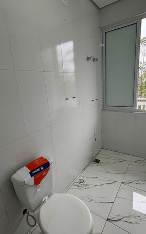 Casa à venda com 126m², 2 quartos e 1 vaga Casa à venda com 126m², 2 quartos e 1 vagaBanheiro suíte 2