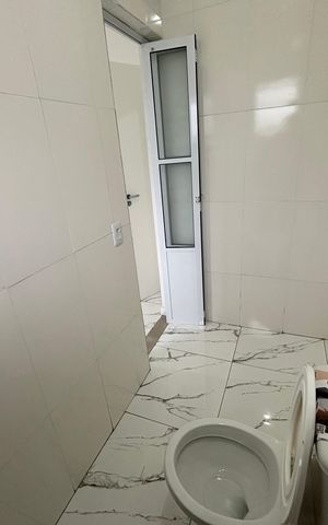 Casa à venda com 126m², 2 quartos e 1 vaga Casa à venda com 126m², 2 quartos e 1 vagaBanheiro Suíte 1