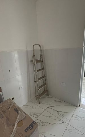 Casa à venda com 126m², 2 quartos e 1 vaga Casa à venda com 126m², 2 quartos e 1 vagaÁrea de Serviço