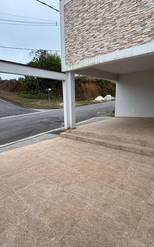 Casa à venda com 126m², 2 quartos e 1 vaga Casa à venda com 126m², 2 quartos e 1 vagaGaragem