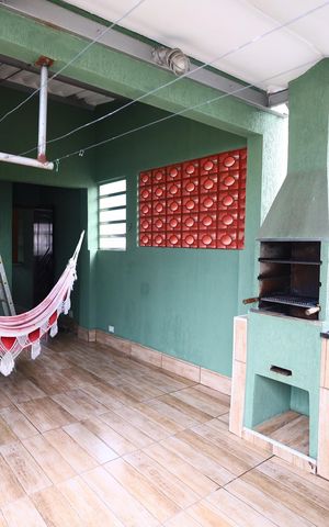 Casa para alugar com 160m², 3 quartos e 2 vagasChurrasqueira