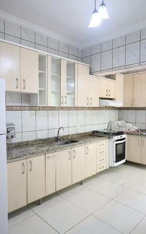 Casa para alugar com 160m², 3 quartos e 2 vagasCozinha