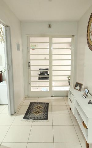 Casa para alugar com 190m², 2 quartos e 3 vagasCorredor
