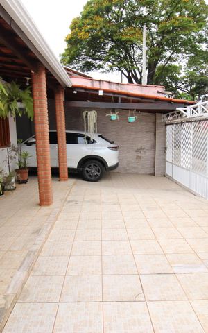 Casa para alugar com 190m², 2 quartos e 3 vagasGaragem