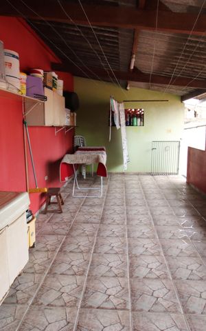 Casa para alugar com 190m², 2 quartos e 3 vagasEdícula