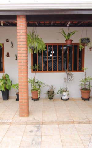 Casa para alugar com 190m², 2 quartos e 3 vagasQuintal