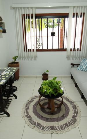 Casa para alugar com 190m², 2 quartos e 3 vagasSala de estar