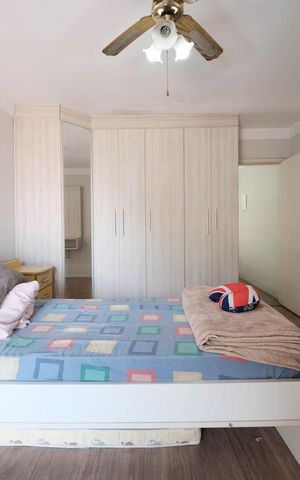 Casa à venda com 119m², 3 quartos e 3 vagasSuíte
