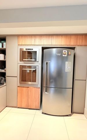Apartamento à venda com 130m², 3 quartos e 2 vagas Apartamento à venda com 130m², 3 quartos e 2 vagasCozinha