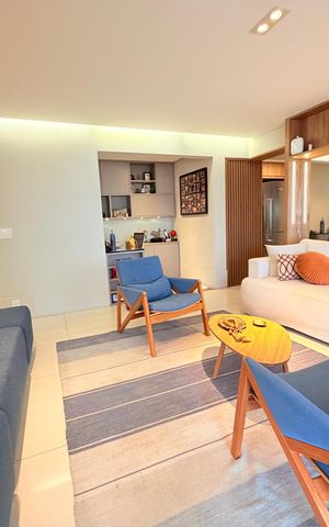 Apartamento à venda com 130m², 3 quartos e 2 vagas Apartamento à venda com 130m², 3 quartos e 2 vagasSala