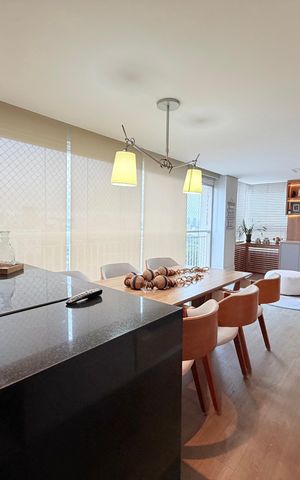 Apartamento à venda com 130m², 3 quartos e 2 vagas Apartamento à venda com 130m², 3 quartos e 2 vagasVaranda