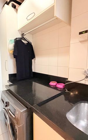 Apartamento à venda com 130m², 3 quartos e 2 vagas Apartamento à venda com 130m², 3 quartos e 2 vagasLavanderia