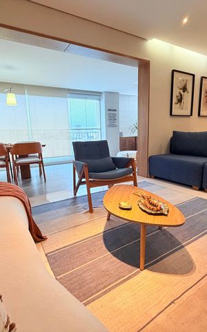 Apartamento à venda com 130m², 3 quartos e 2 vagas Apartamento à venda com 130m², 3 quartos e 2 vagasSala