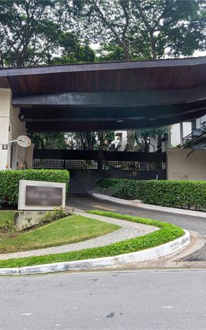 Casa de condomínio à venda com 280m², 4 quartos e 4 vagas