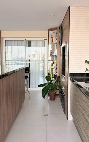 Apartamento à venda com 182m², 3 quartos e 3 vagas Apartamento à venda com 182m², 3 quartos e 3 vagasÁrea de Lazer