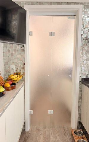 Apartamento à venda com 182m², 3 quartos e 3 vagas Apartamento à venda com 182m², 3 quartos e 3 vagasCozinha