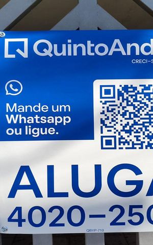Casa para alugar com 75m², 3 quartos e 1 vaga Casa para alugar com 75m², 3 quartos e 1 vagaFachada