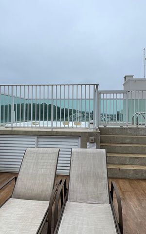 Apartamento para alugar com 98m², 3 quartos e 1 vaga Apartamento para alugar com 98m², 3 quartos e 1 vagaÁrea comum - Piscina