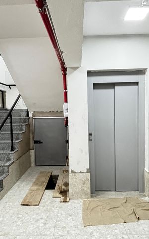 Apartamento à venda com 57m², 2 quartos e 1 vaga Apartamento à venda com 57m², 2 quartos e 1 vagaGaragem