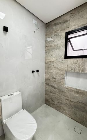 Apartamento à venda com 57m², 2 quartos e 1 vaga Apartamento à venda com 57m², 2 quartos e 1 vagaBanheiro da Suíte