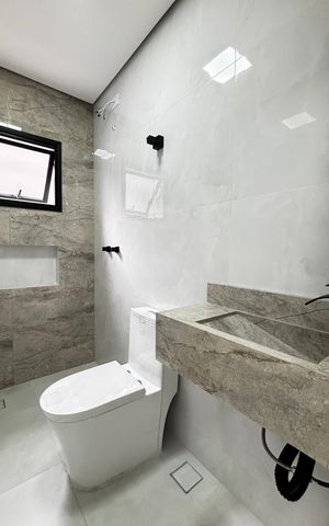 Apartamento à venda com 57m², 2 quartos e 1 vaga Apartamento à venda com 57m², 2 quartos e 1 vagaBanheiro