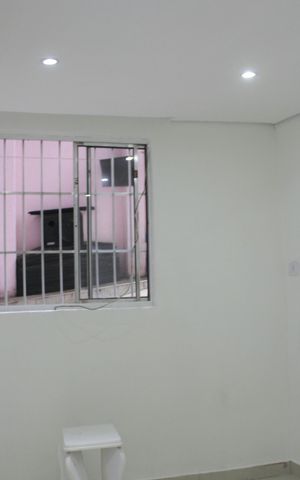 Casa para alugar com 20m², 1 quarto e sem vagaQuarto 