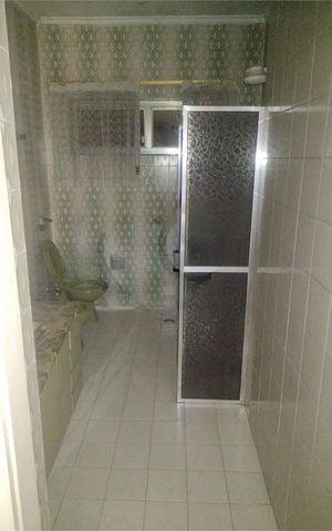 Casa à venda com 220m², 4 quartos e 4 vagas