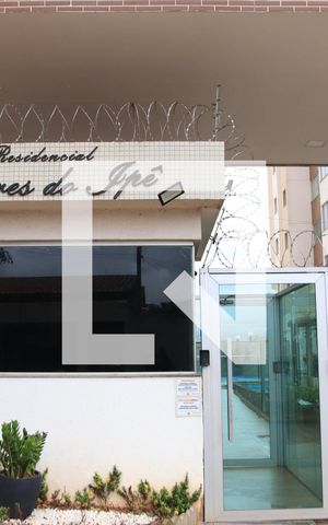 Apartamento para alugar com 65m², 2 quartos e 1 vagaFachada