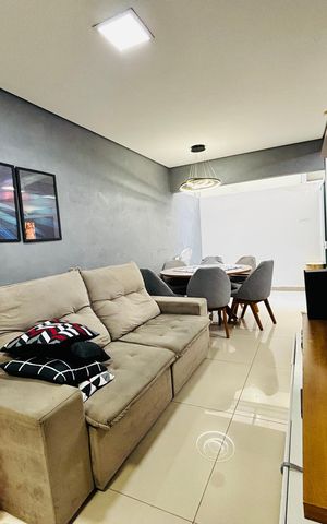 Casa de condomínio à venda com 134m², 3 quartos e 2 vagasSala
