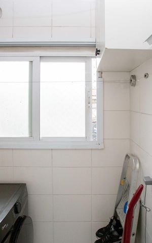 Apartamento à venda com 64m², 3 quartos e 1 vagaÁrea de Serviço
