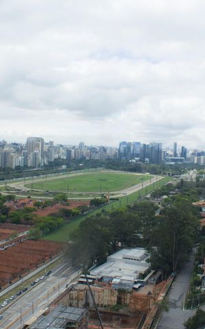 Apartamento para alugar com 33m², 1 quarto e 1 vaga Apartamento para alugar com 33m², 1 quarto e 1 vagaVista