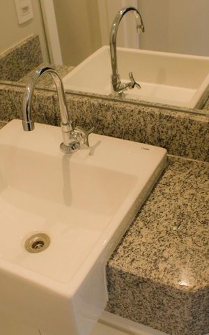Apartamento para alugar com 33m², 1 quarto e 1 vaga Apartamento para alugar com 33m², 1 quarto e 1 vagaBanheiro