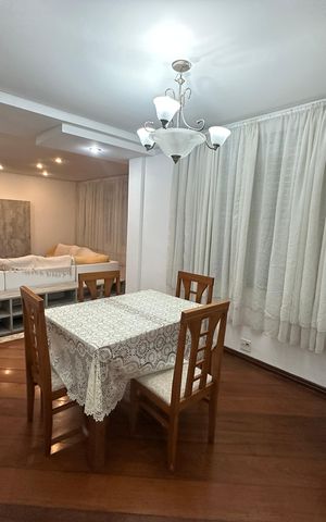 Apartamento para alugar com 130m², 2 quartos e 1 vaga Apartamento para alugar com 130m², 2 quartos e 1 vagaSala de Jantar