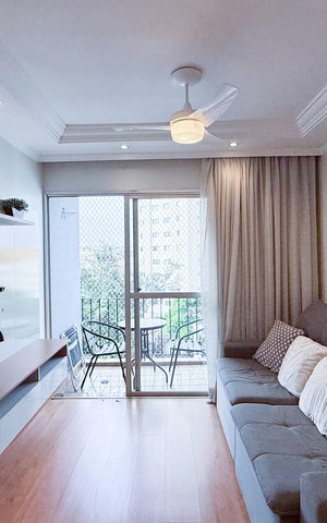 Apartamento para alugar com 55m², 2 quartos e 1 vaga Apartamento para alugar com 55m², 2 quartos e 1 vagaSala