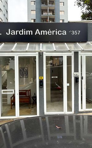Apartamento para alugar com 55m², 2 quartos e 1 vaga Apartamento para alugar com 55m², 2 quartos e 1 vagaFachada