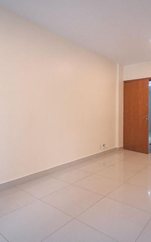 Apartamento à venda com 67m², 3 quartos e 1 vaga Apartamento à venda com 67m², 3 quartos e 1 vagaSala