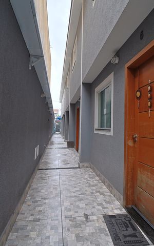 Casa de condomínio para alugar com 57m², 2 quartos e sem vagaÁrea comum